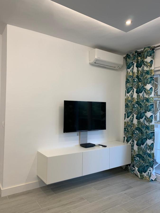 Tulipanes Benalmadena - Parking Privado Apartment Exterior photo