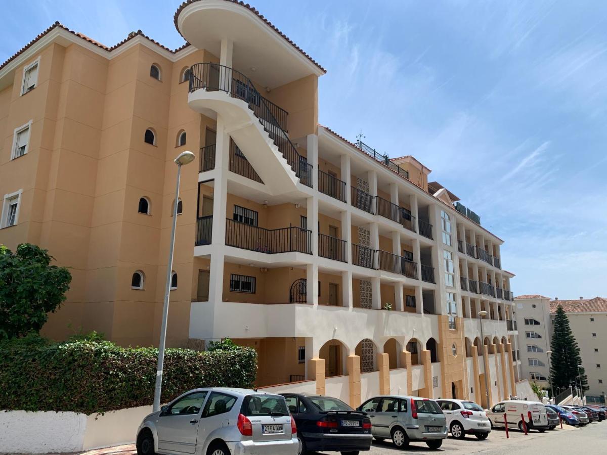 Tulipanes Benalmadena - Parking Privado Apartment Exterior photo