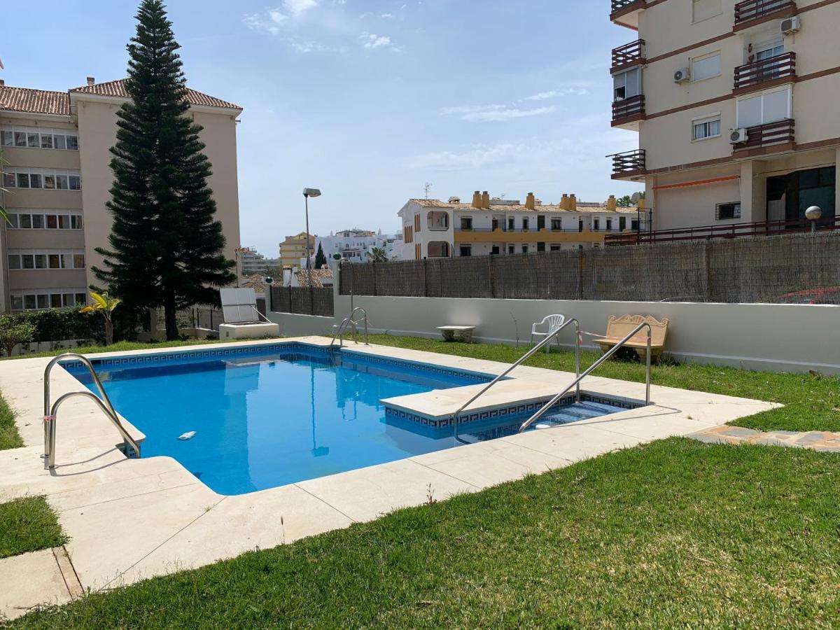 Tulipanes Benalmadena - Parking Privado Apartment Exterior photo