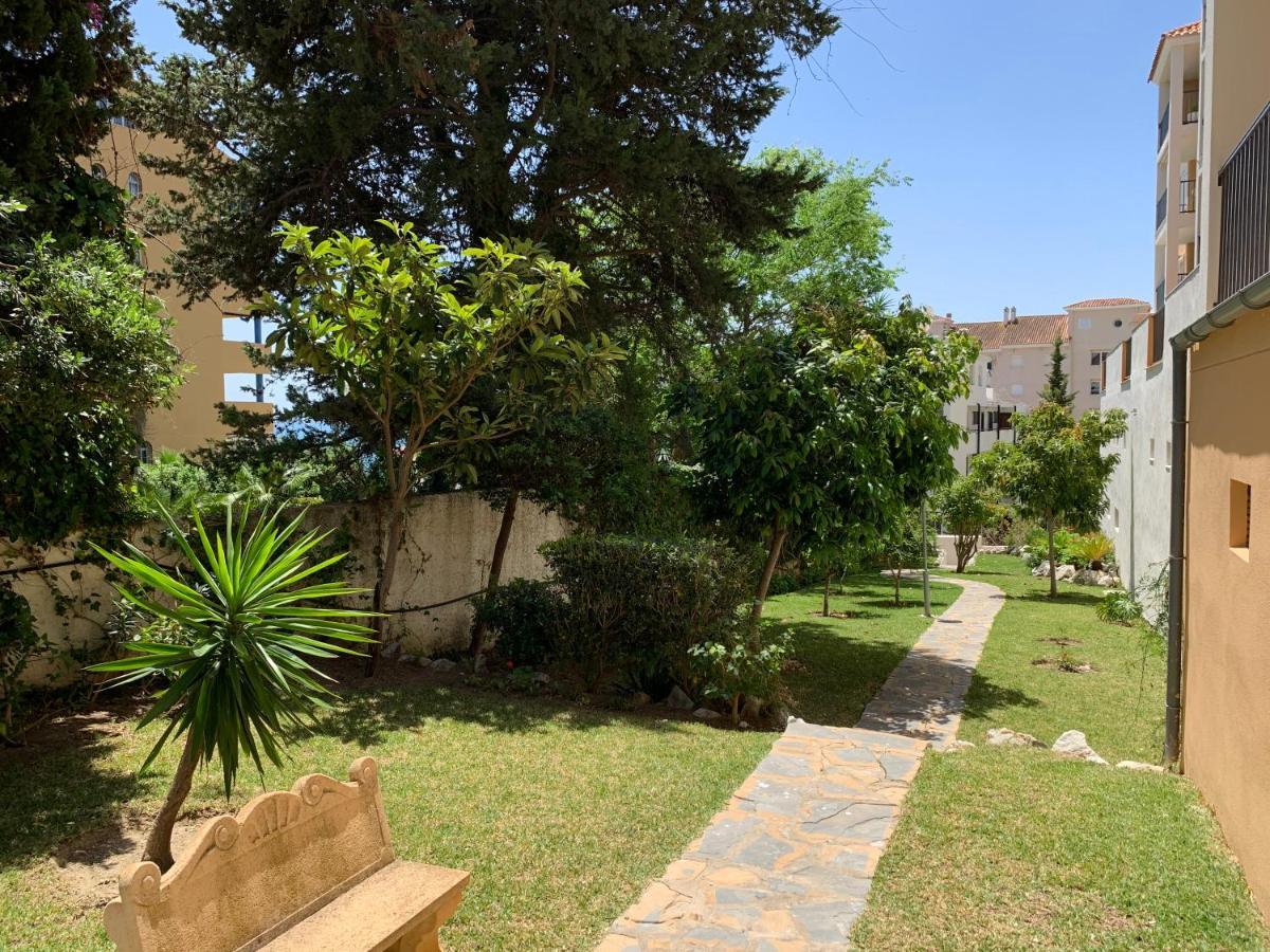 Tulipanes Benalmadena - Parking Privado Apartment Exterior photo