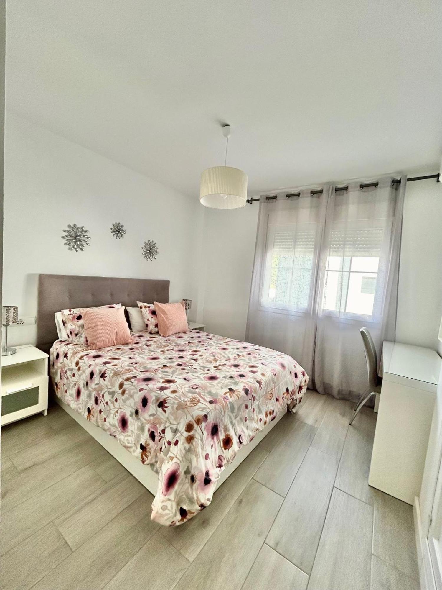 Tulipanes Benalmadena - Parking Privado Apartment Exterior photo